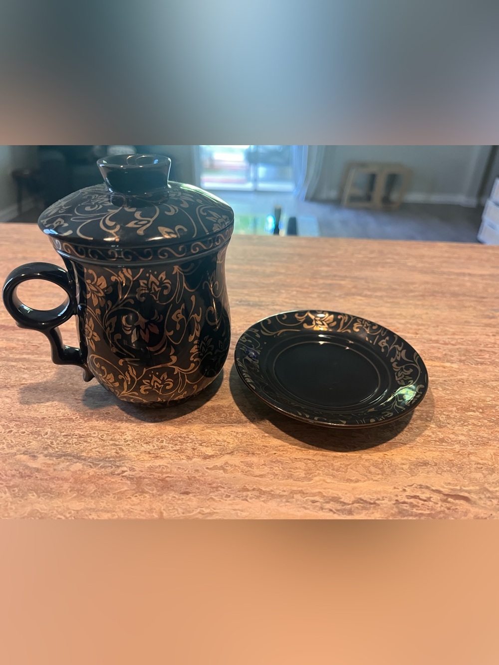 Black and Gold Loose leaf Tea cup with Lid and Saucer